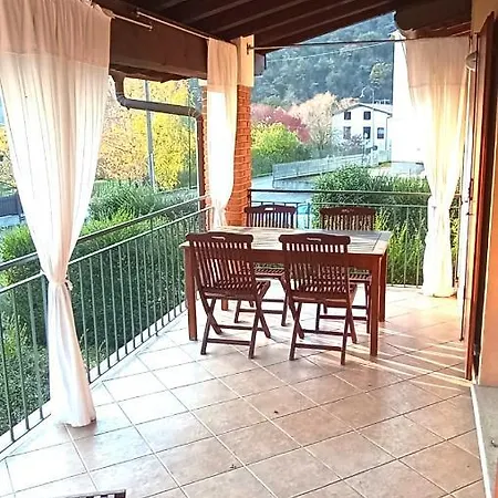 Confidence House בית נופש גרדונה ריביירה